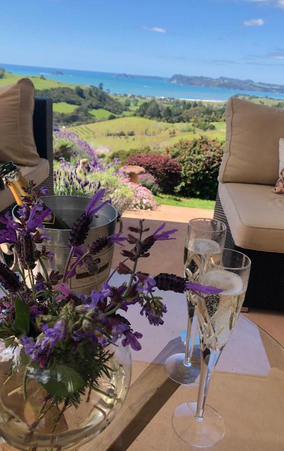 Bayview Valley Lodge Bed & Breakfast Whitianga Εξωτερικό φωτογραφία