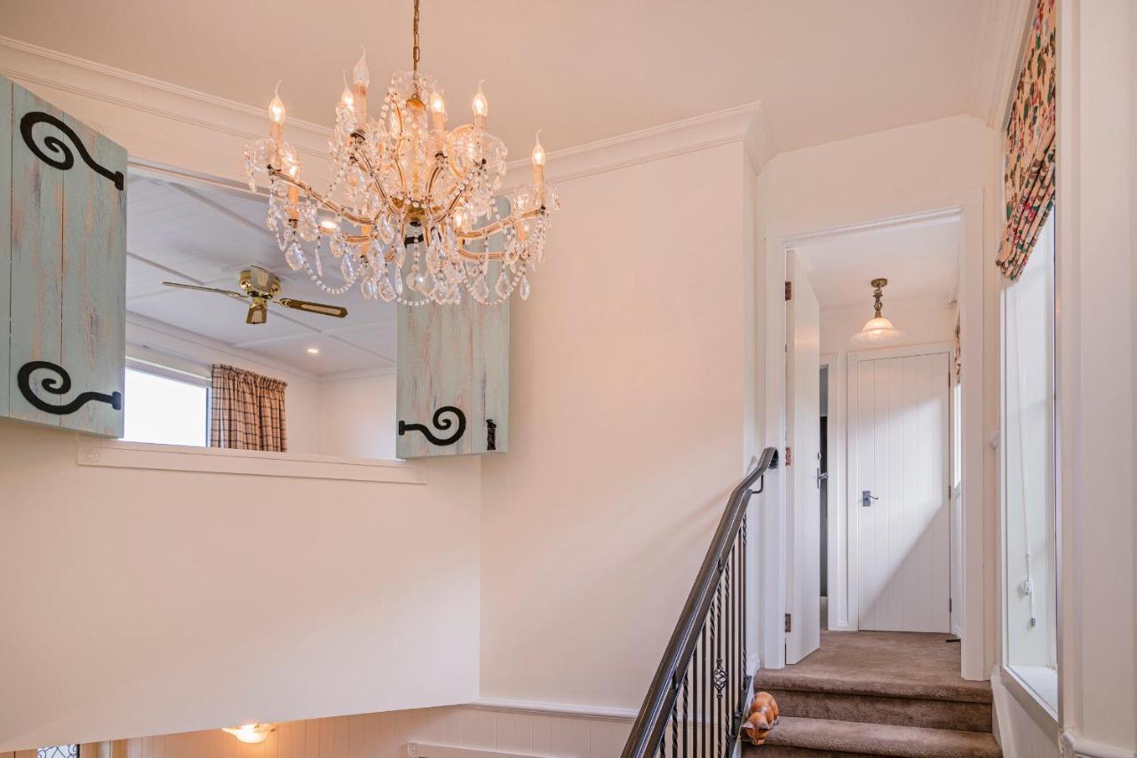 Bayview Valley Lodge Bed & Breakfast Whitianga Εξωτερικό φωτογραφία
