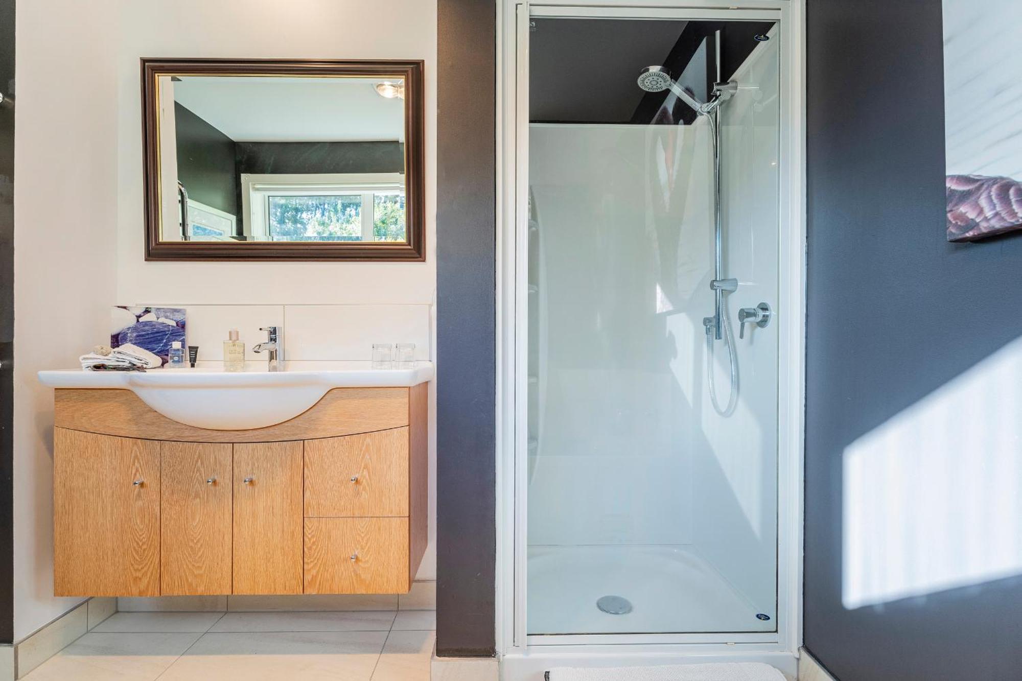 Bayview Valley Lodge Bed & Breakfast Whitianga Εξωτερικό φωτογραφία